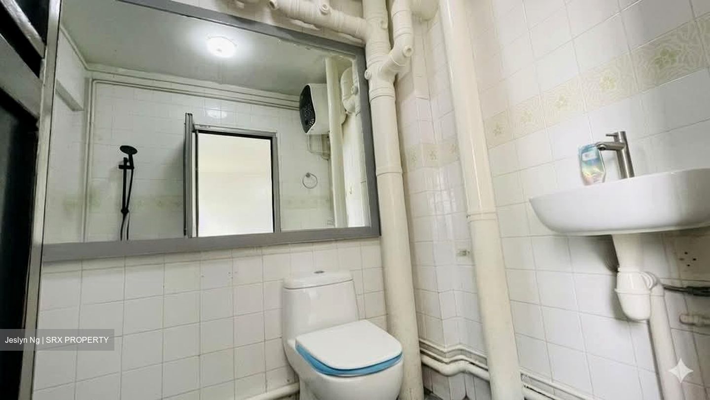 Blk 703 Jurong West Street 71 (Jurong West), HDB 5 Rooms #556483181